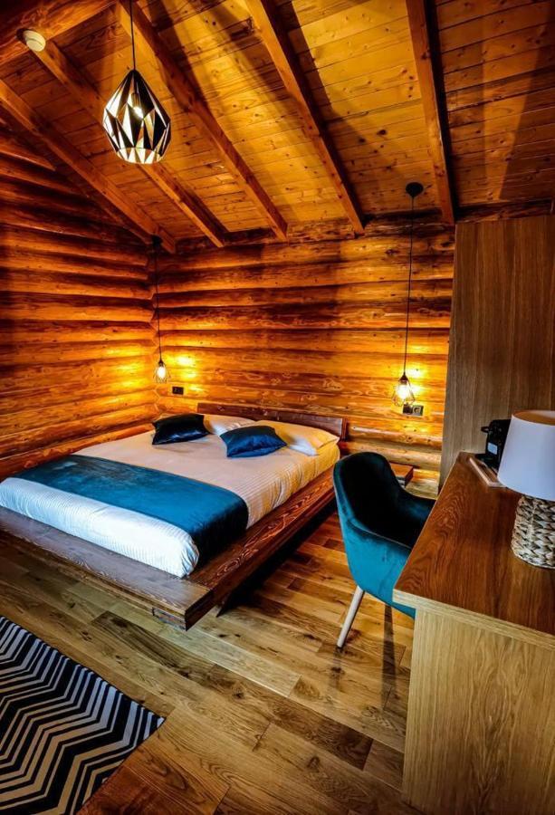 Complex Bosco Hotell Borşa Eksteriør bilde